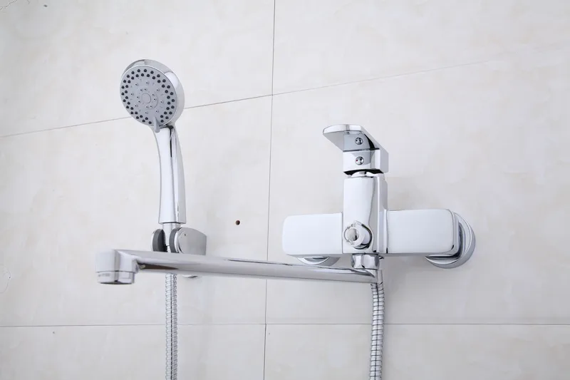 D2270 Смеситель для ванны Dikalan